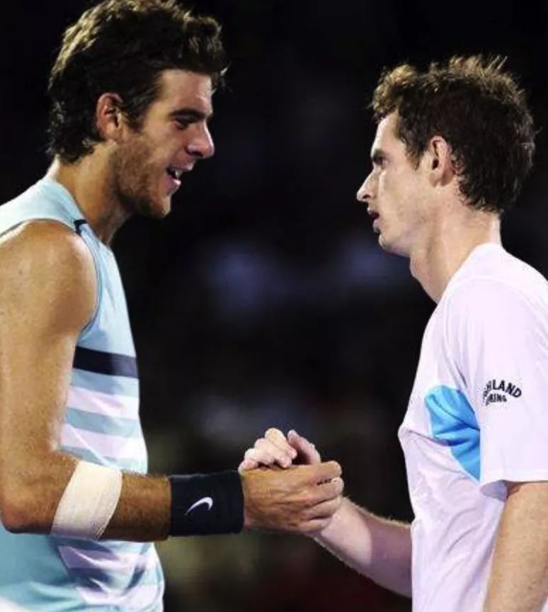 在足球的多 在足球的多