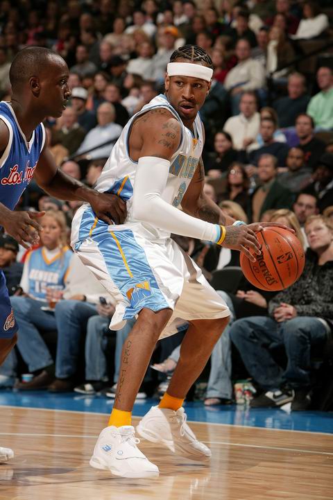 出優渥的邀 出優渥的邀